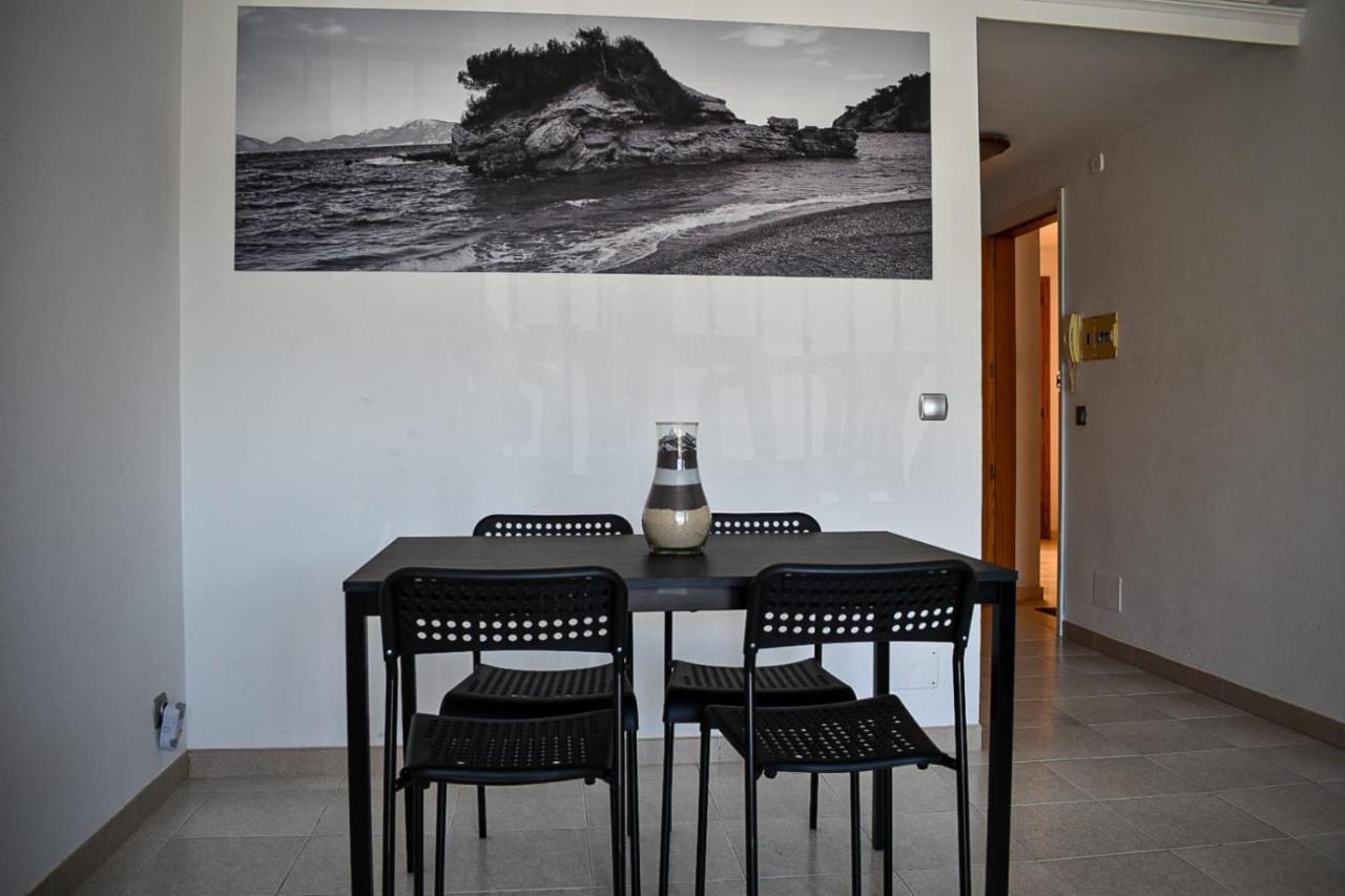 Nice Apartment In The Center Of Can Picafort Can Picafort  Exterior photo